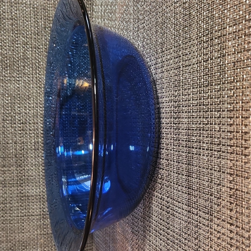 Beautiful Large Cobalt Blue Glass Bowl - Picture 4 of 5